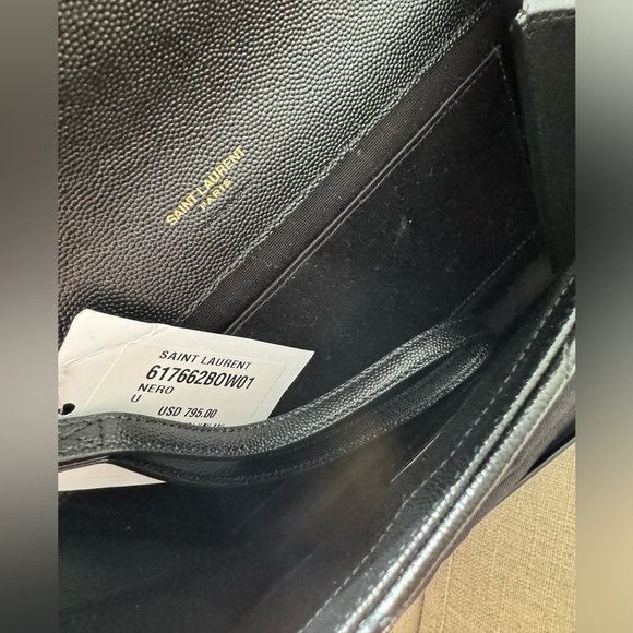 ❌SOLD❌ YSL Cassandre Pouch Clutch - Picture 3 of 9